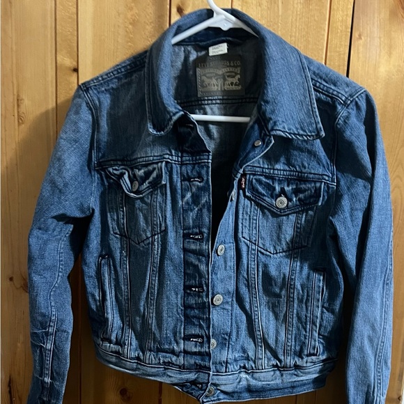 Jacket - Picture 2 of 3